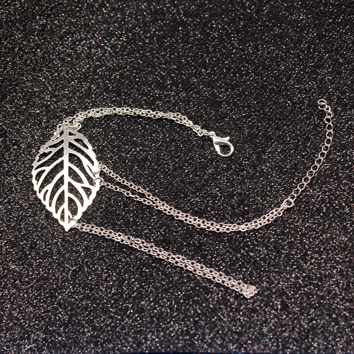 Charm Hollow Leaves Slave Chain Bracelet