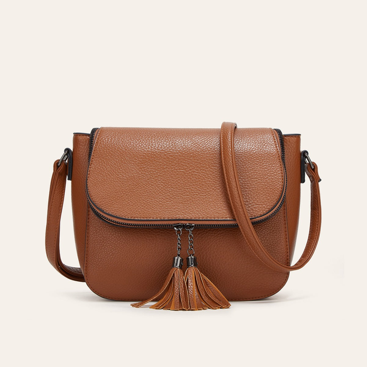 European And American-style Fashionable Flip-top Saddle Bag With Tassels