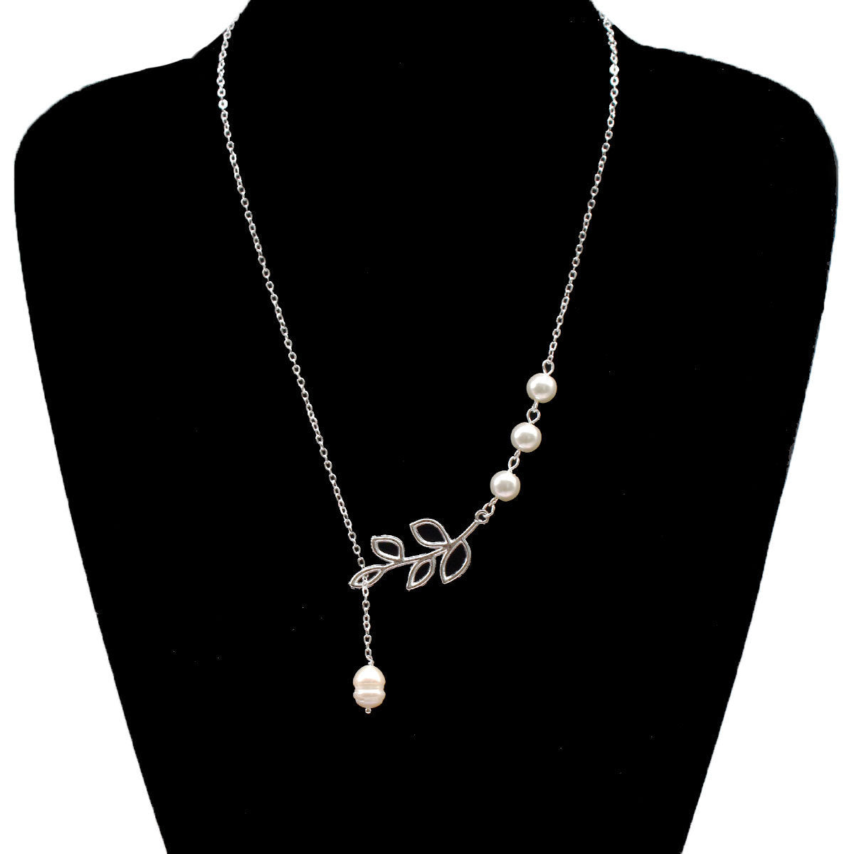 Leaf Pearl Water Drop Necklace