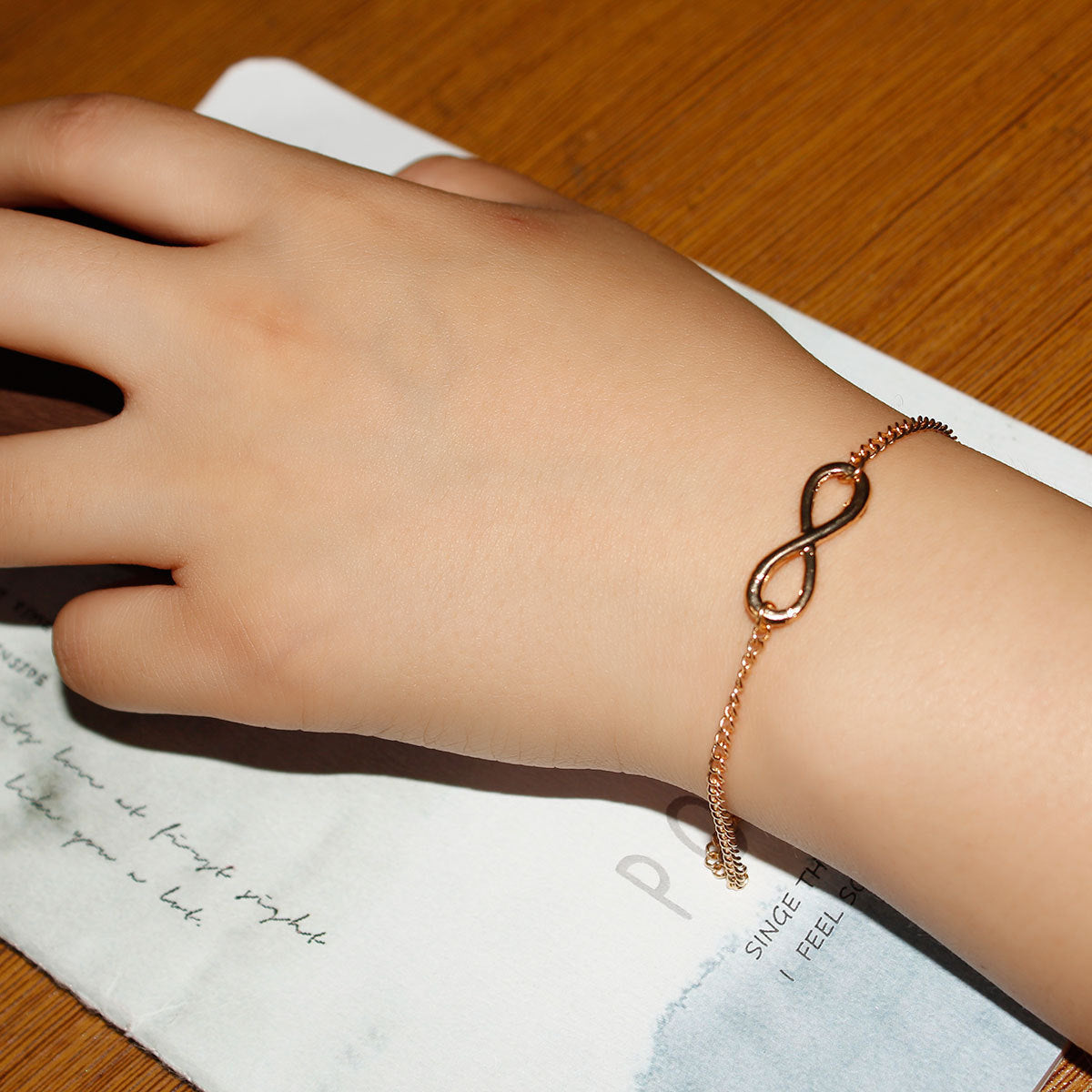 Custom Chain 8 Infinite Bracelet