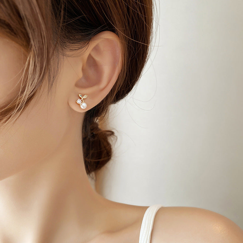 Small Cherry Pearl Earrings