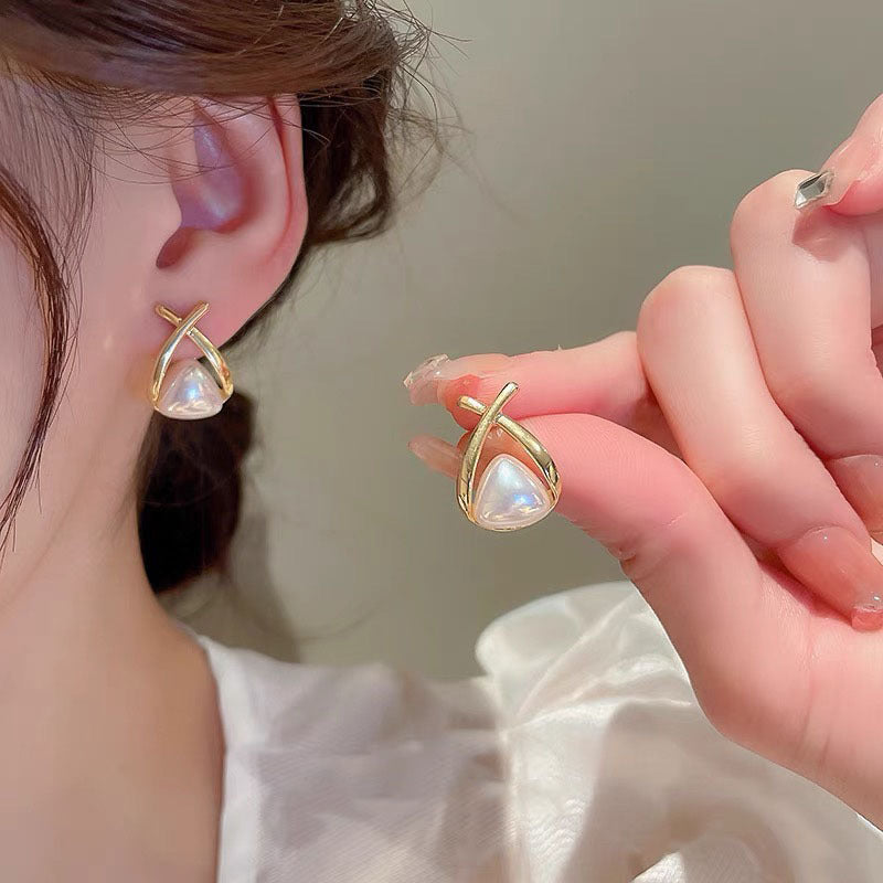 Geometric Triangle Pearl Stud Earrings