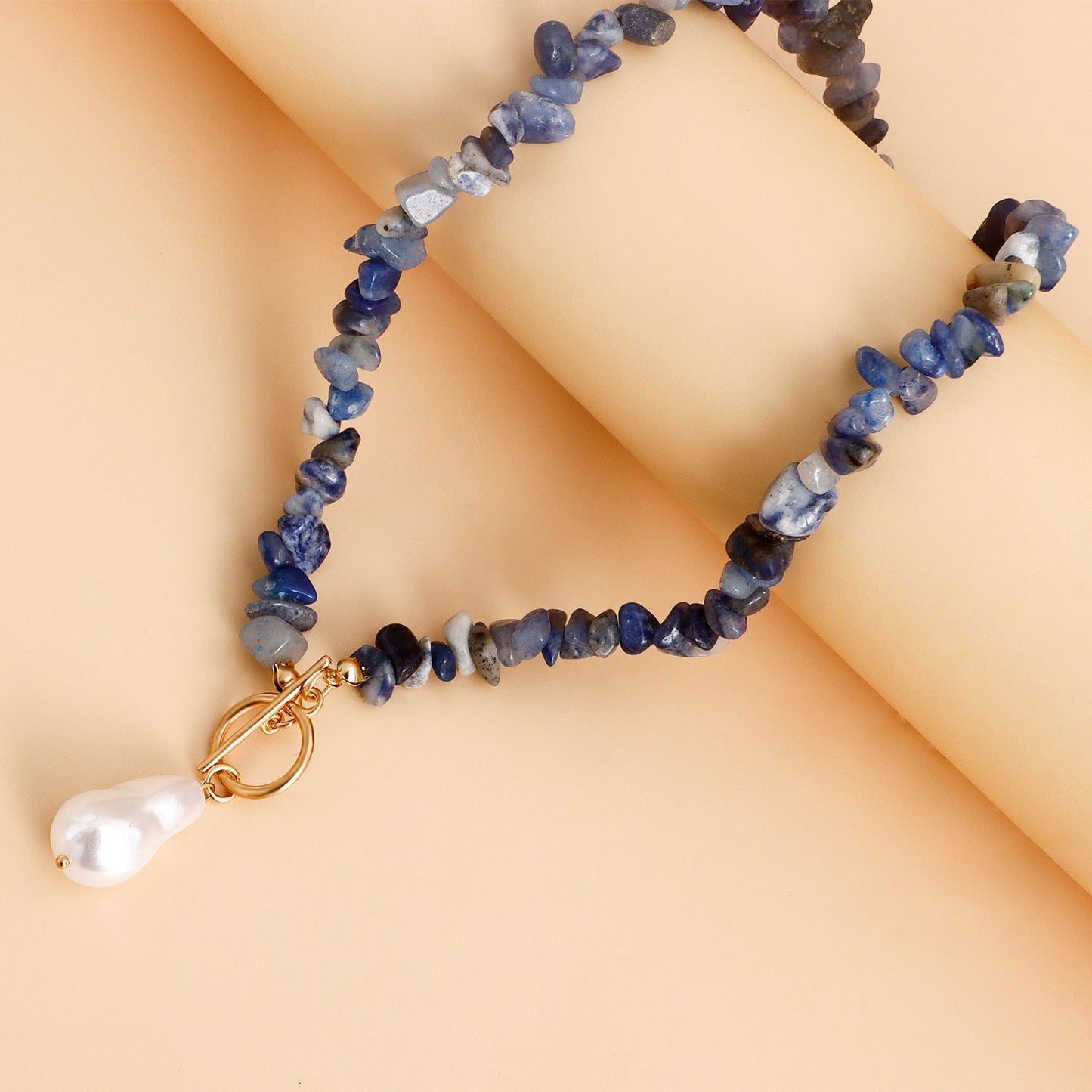 Natural Gravel Gemstone OT Buckle Necklace