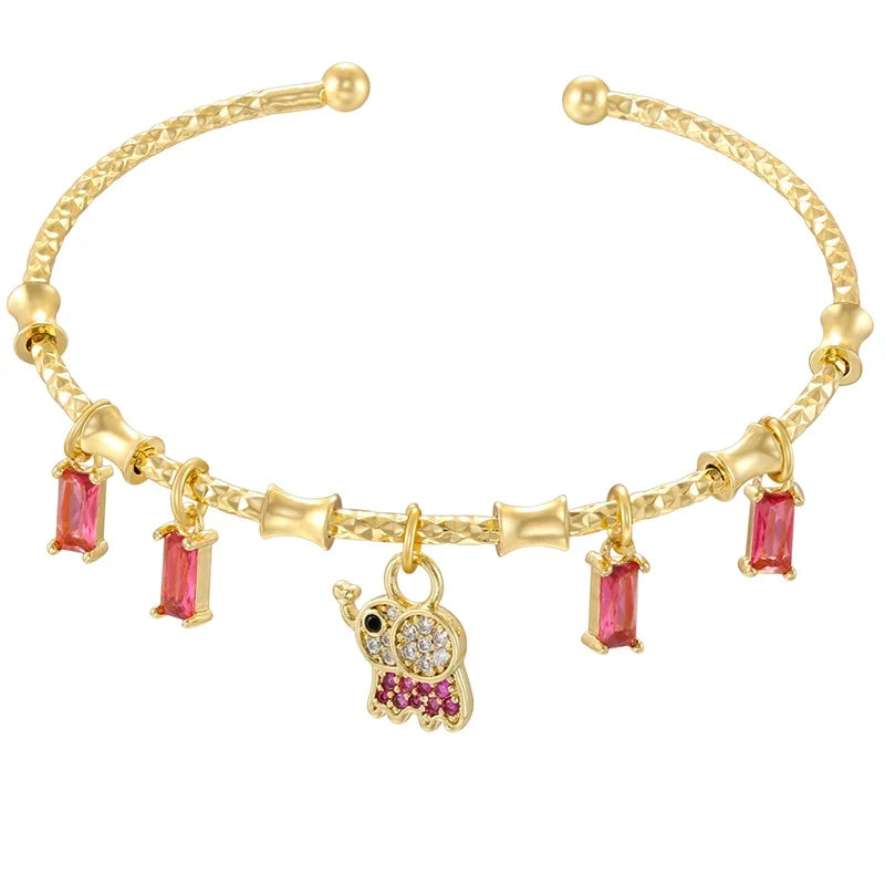 Golden Star Charm Cuff Bracelet | Trendy Fashion Jewelry for Women